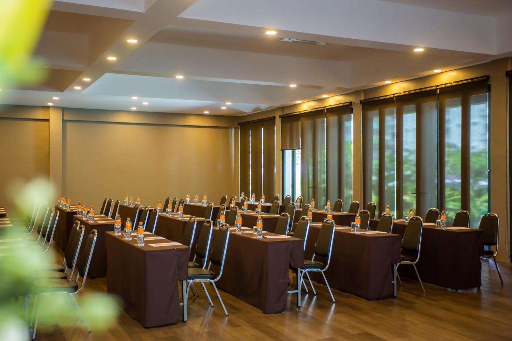 Sabai Inn Pattaya Eksteriør billede