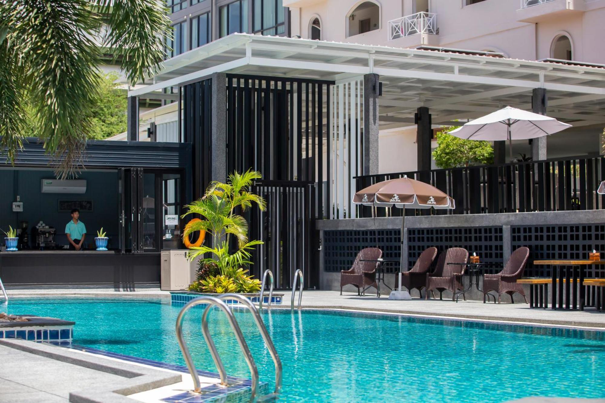 Sabai Inn Pattaya Eksteriør billede