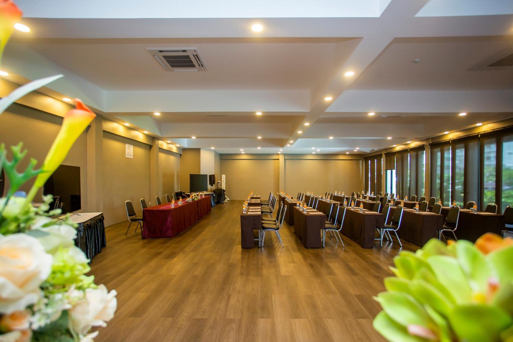 Sabai Inn Pattaya Eksteriør billede