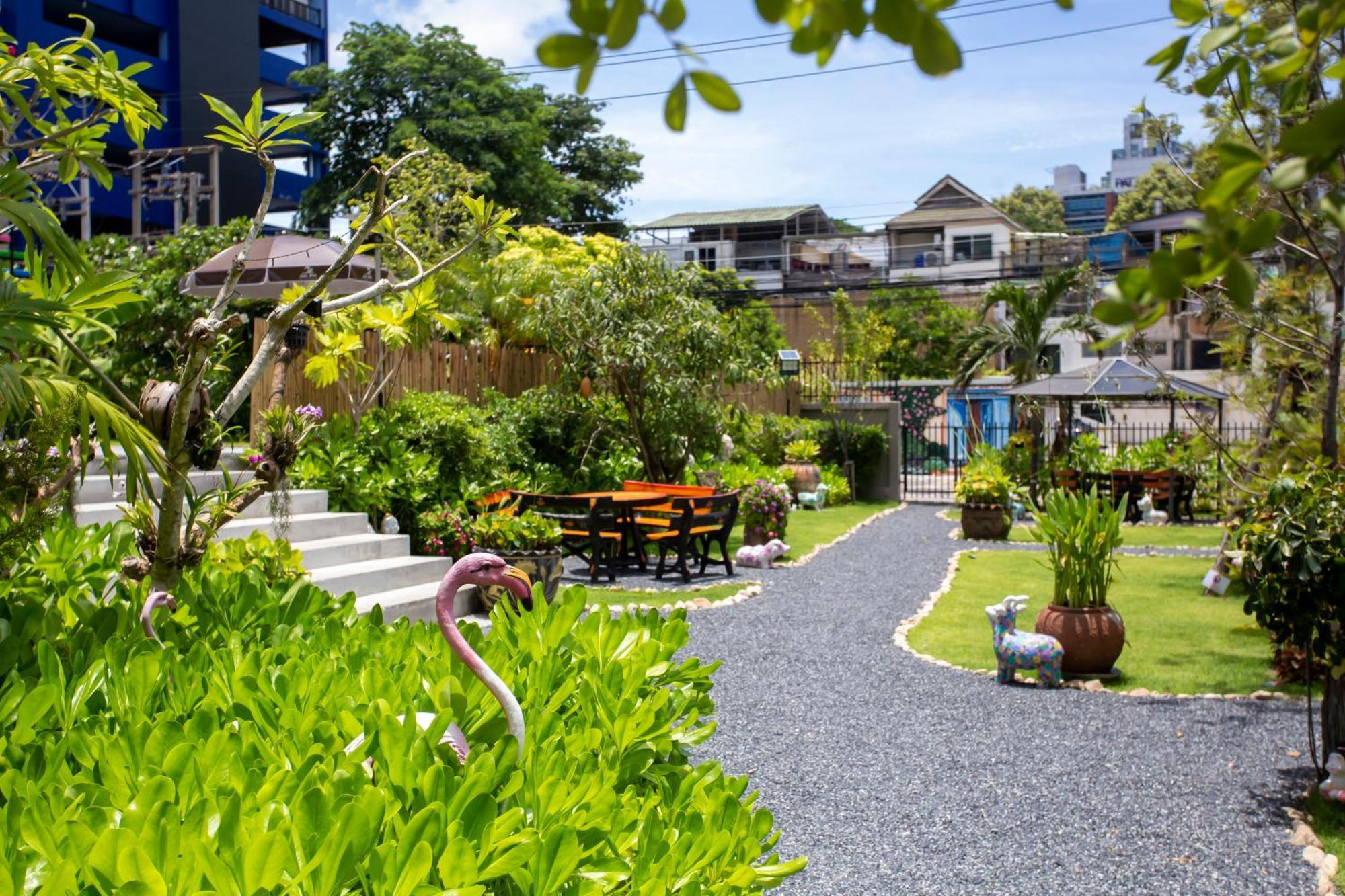 Sabai Inn Pattaya Eksteriør billede