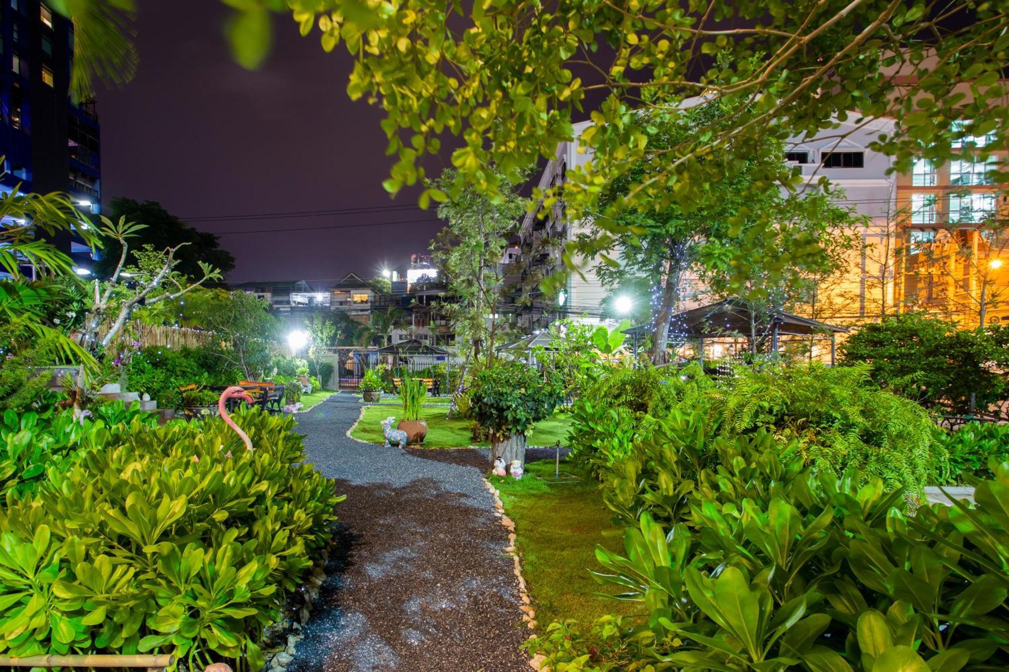 Sabai Inn Pattaya Eksteriør billede