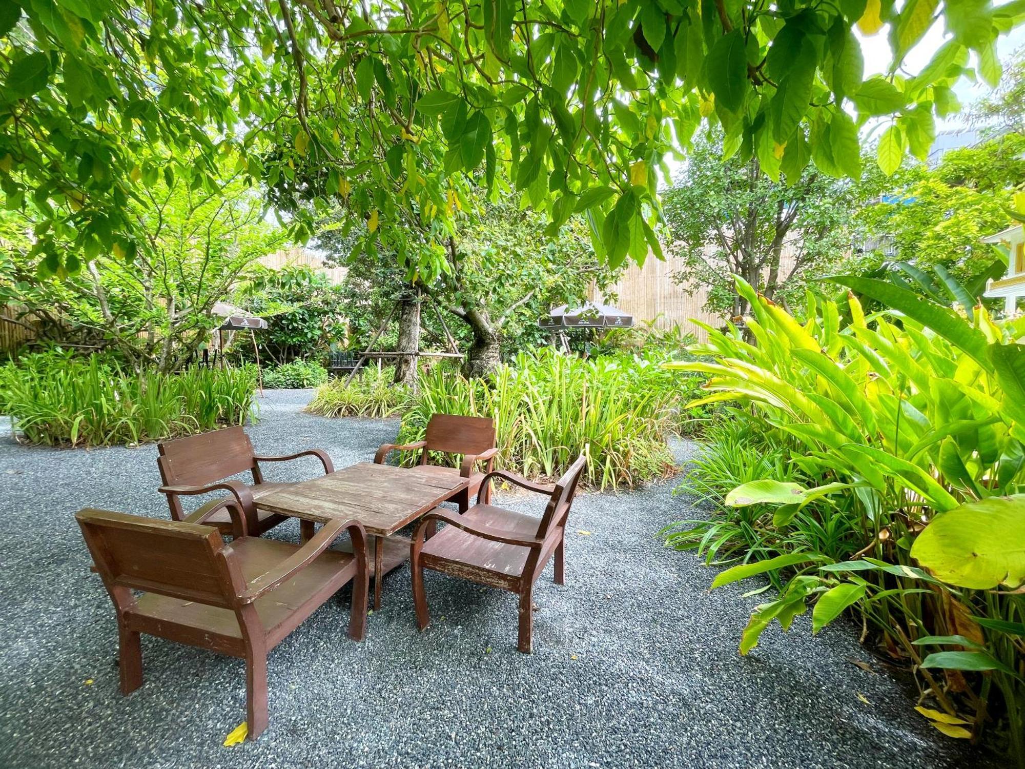 Sabai Inn Pattaya Eksteriør billede